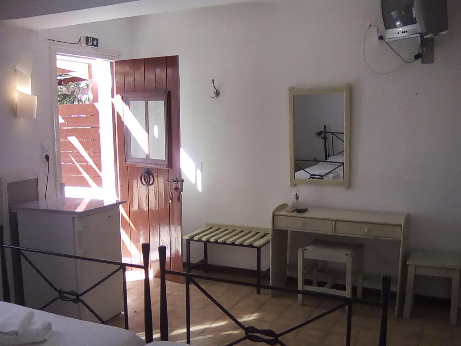 Spitia Vasili Aparthotel Καψάλι Εξωτερικό φωτογραφία